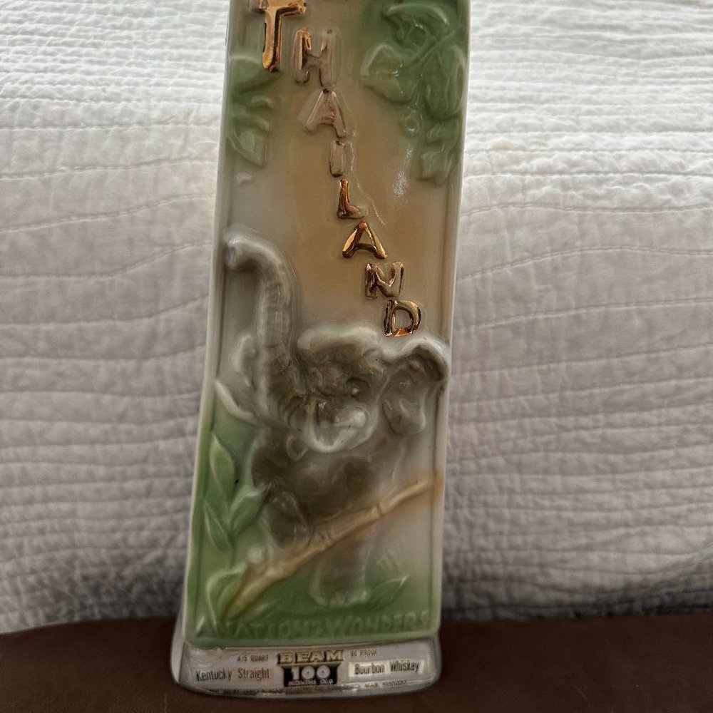 Vintage Jim Beam Decanter Thailand A Nationa of Wonders ( Elephant Design ) 1969
